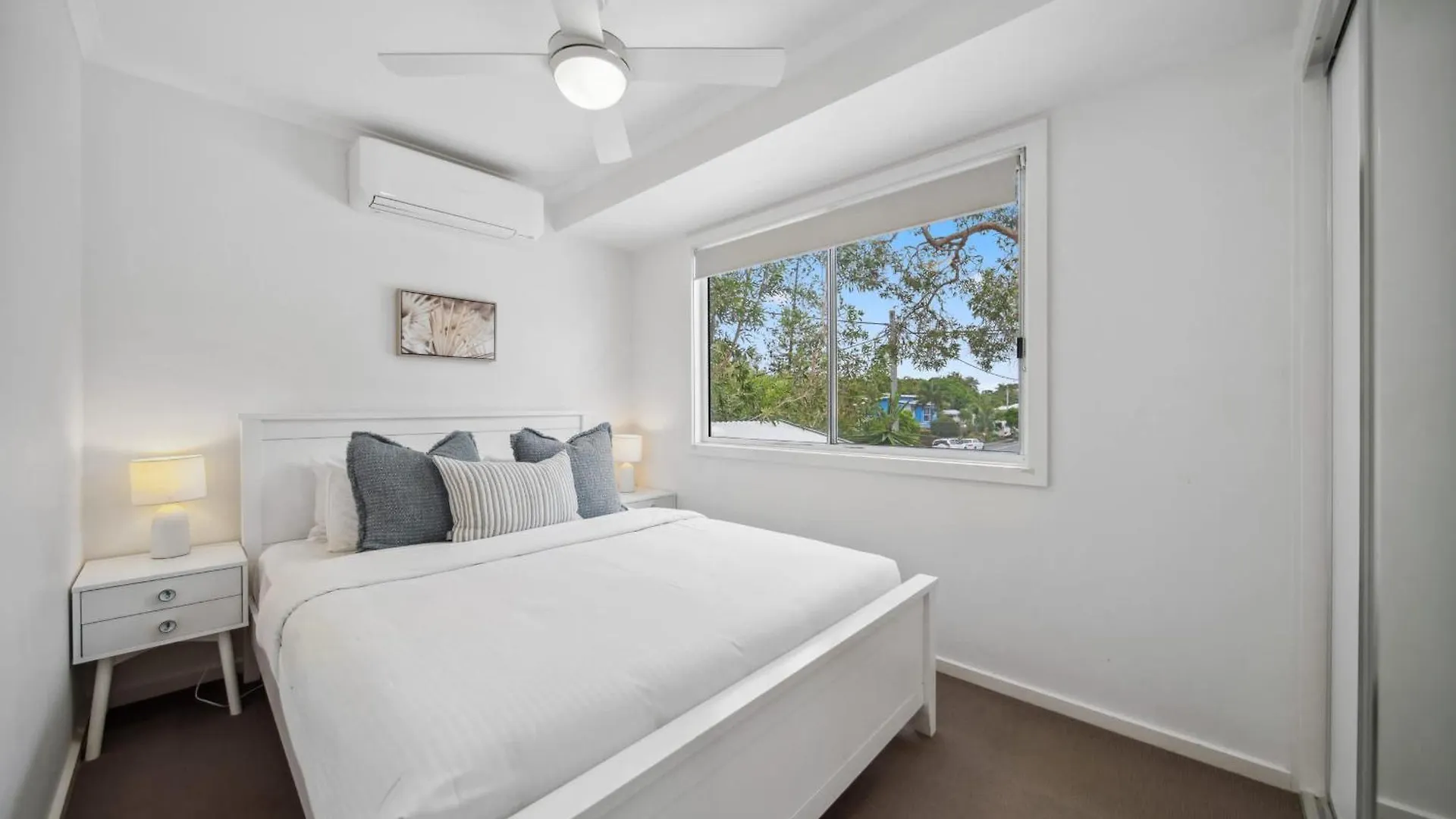 Tooway Beach House Walk To Beach & Pet-Friendly Caloundra Holiday home