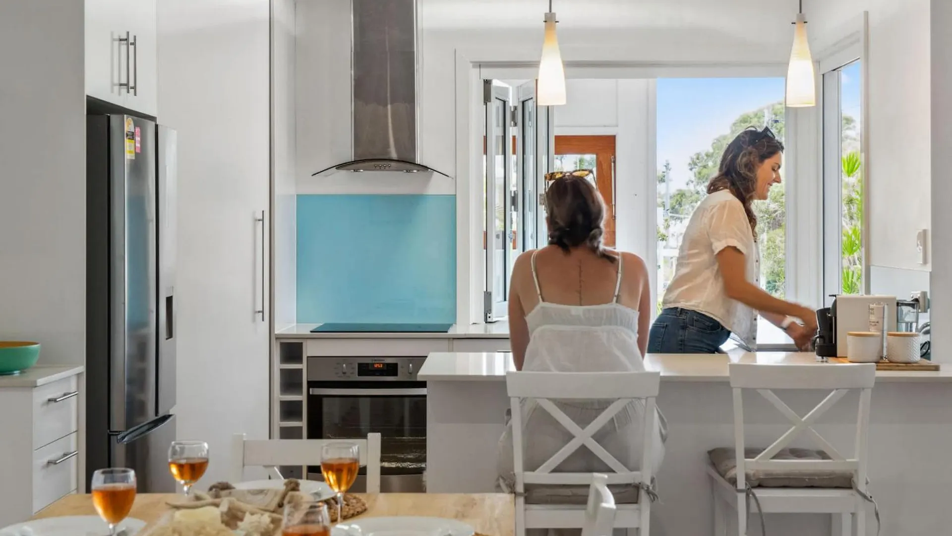 Tooway Beach House Walk To Beach & Pet-Friendly Caloundra Australia