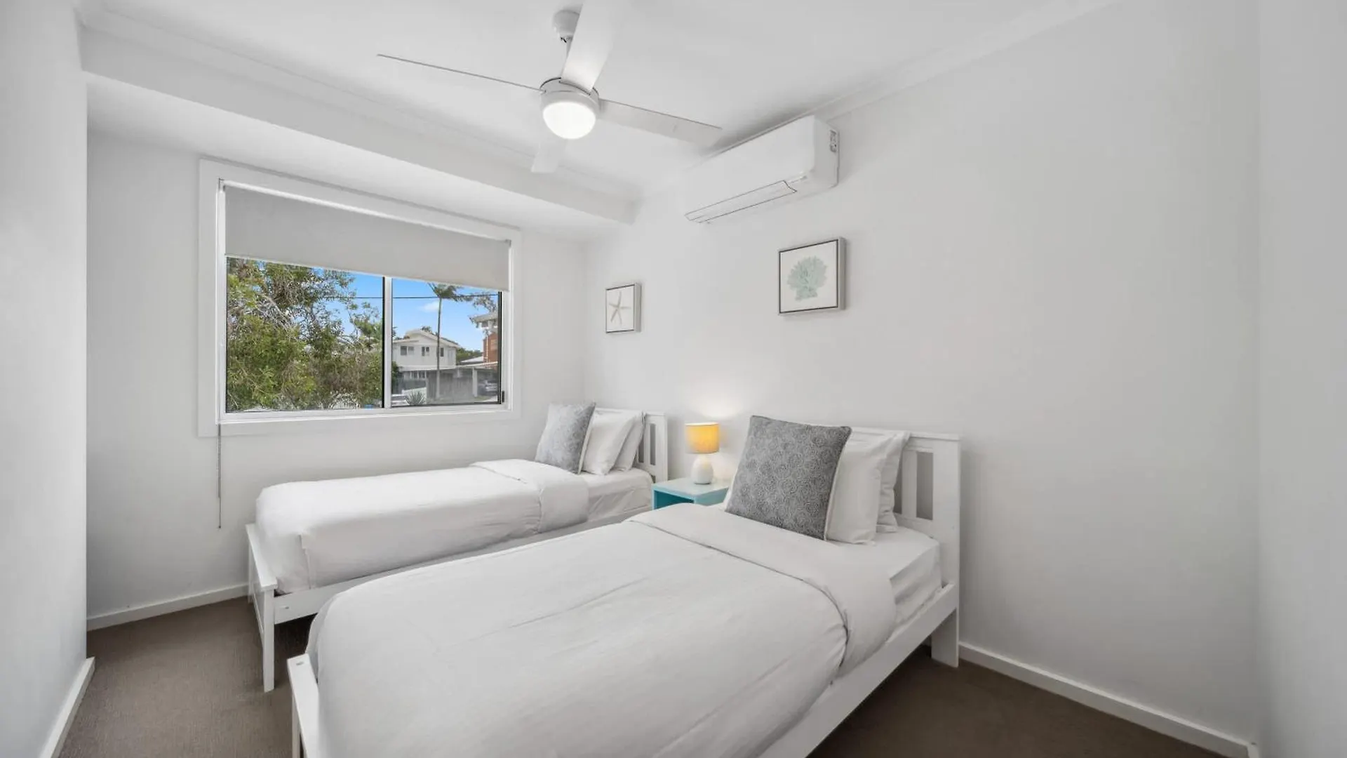 Tooway Beach House Walk To Beach & Pet-Friendly Caloundra